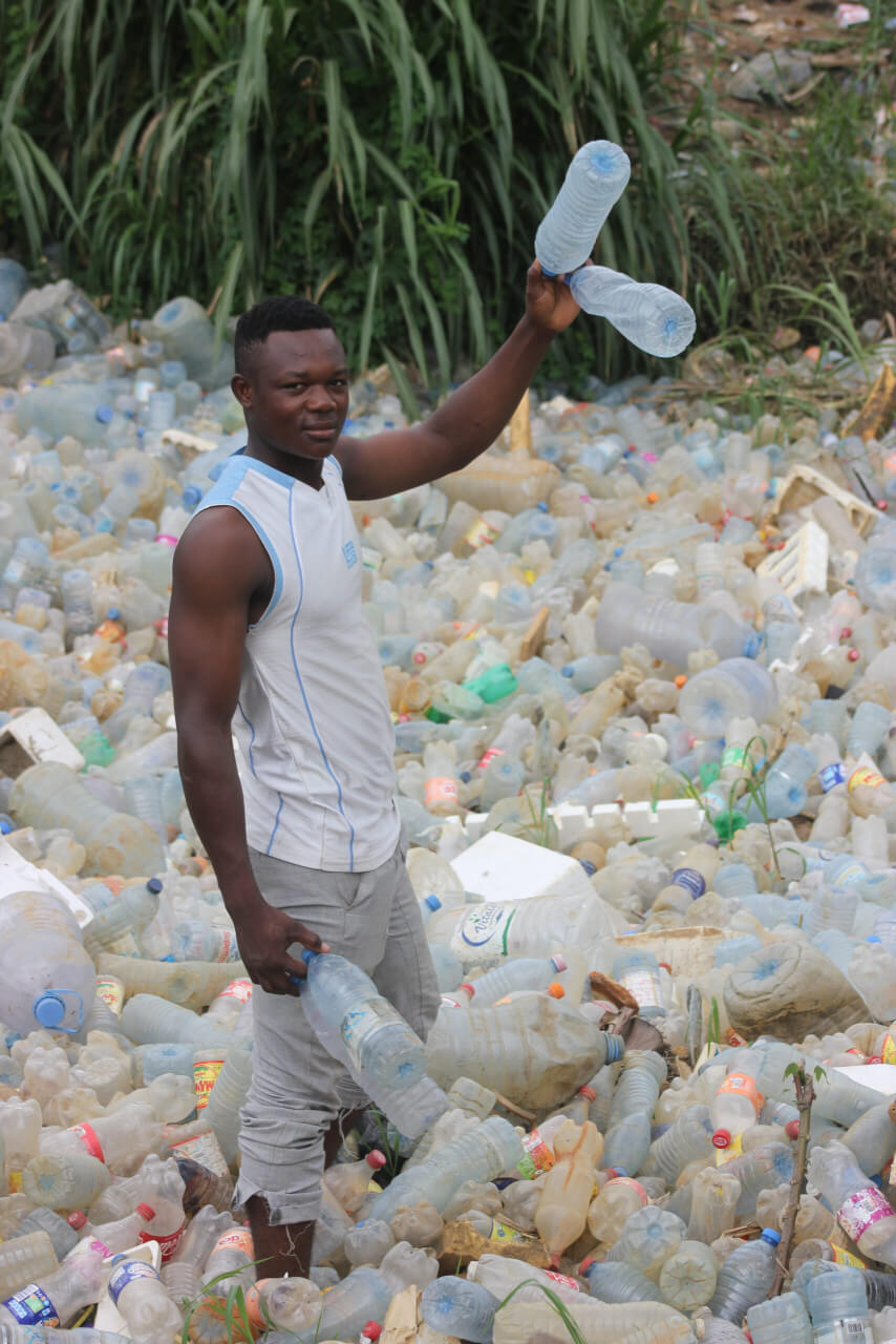 WasteAid_Douala_Cameroon_Plastic river